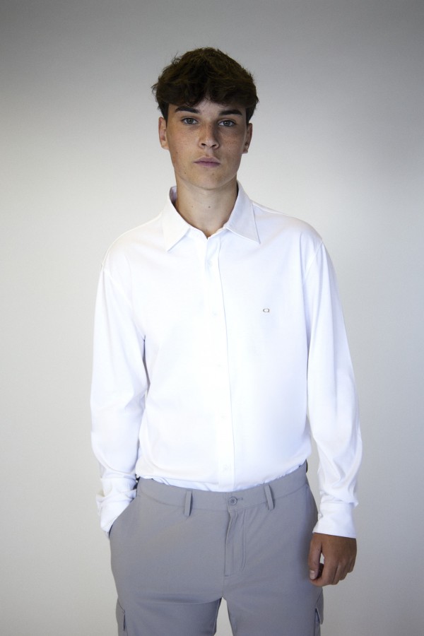 Camisa cuello italiano...