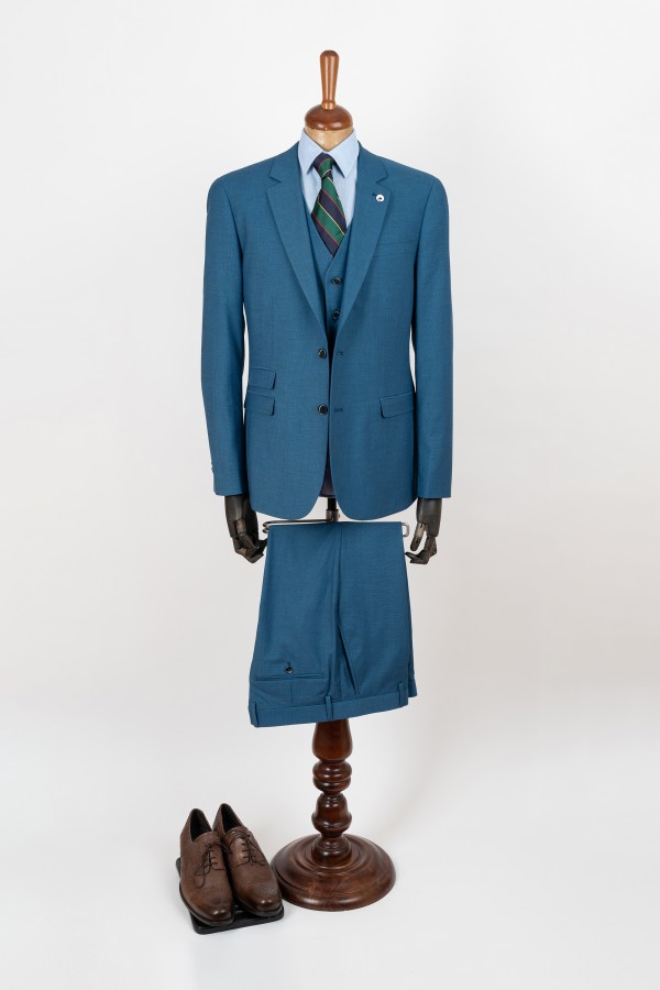 Traje con chaleco micropunto