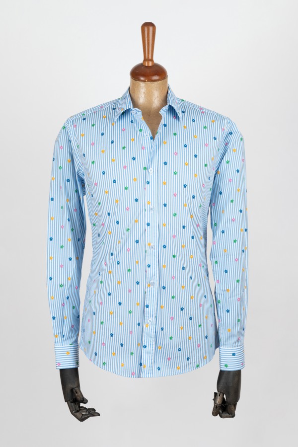 Spread collar striped print...