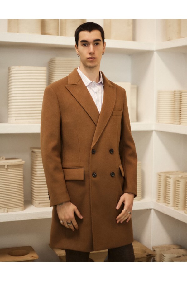 Abrigo cruzado clásico...