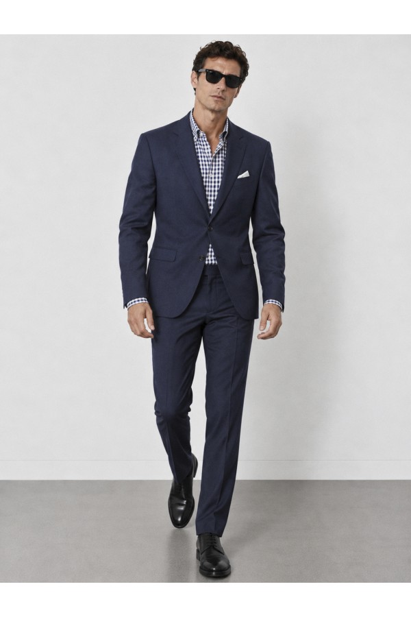 Traje new regular fit...